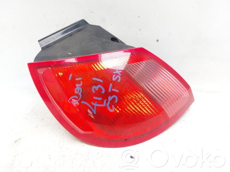 Mitsubishi Colt Galinis žibintas kėbule 