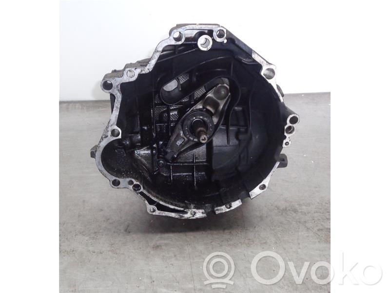 Volkswagen PASSAT B5.5 Cutie viteze manuală cu 5 trepte