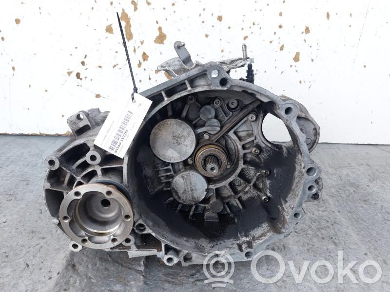 Volkswagen Golf V Boîte de vitesses manuelle à 5 vitesses