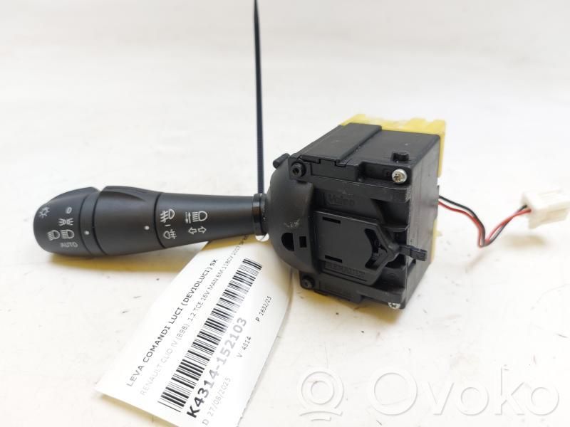Renault Clio IV Light switch 