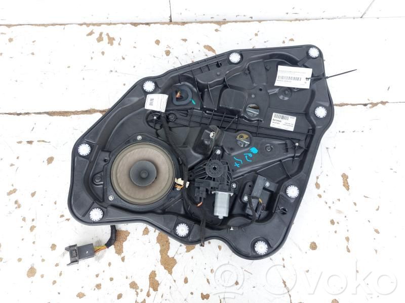 Fiat 500X Elektryczny podnośnik szyby drzwi tylnych 