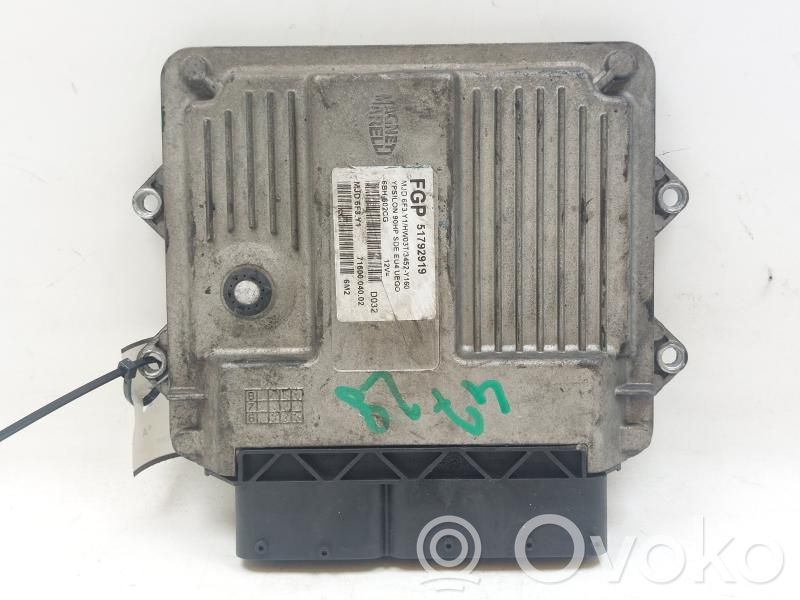 Engine control unit/module   51792919,51792919
