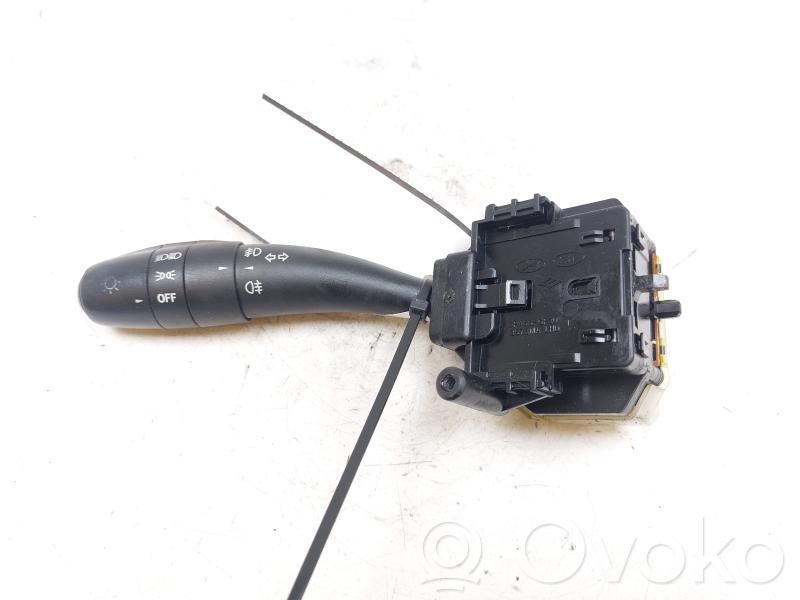 KIA Ceed Valokatkaisija 