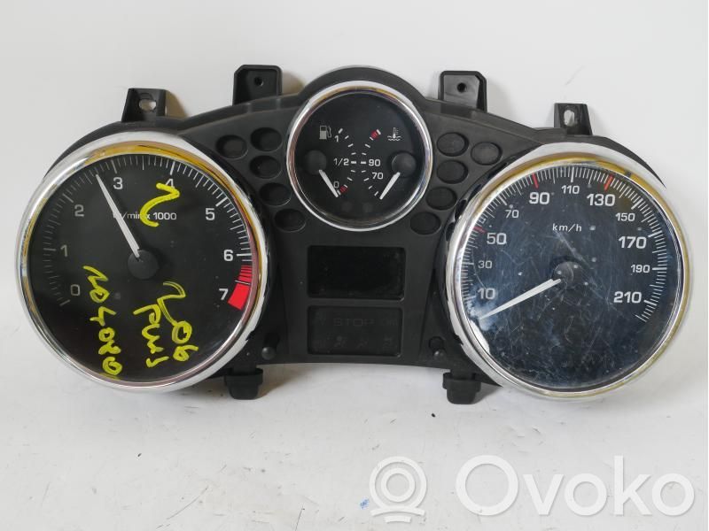 Peugeot 206+ Nopeusmittari (mittaristo) 