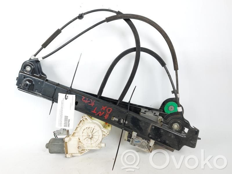 Nissan Micra Elektryczny podnośnik szyby drzwi przednich 
