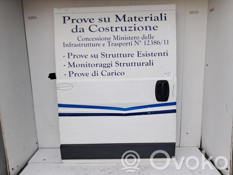 Peugeot Boxer Puerta trasera 