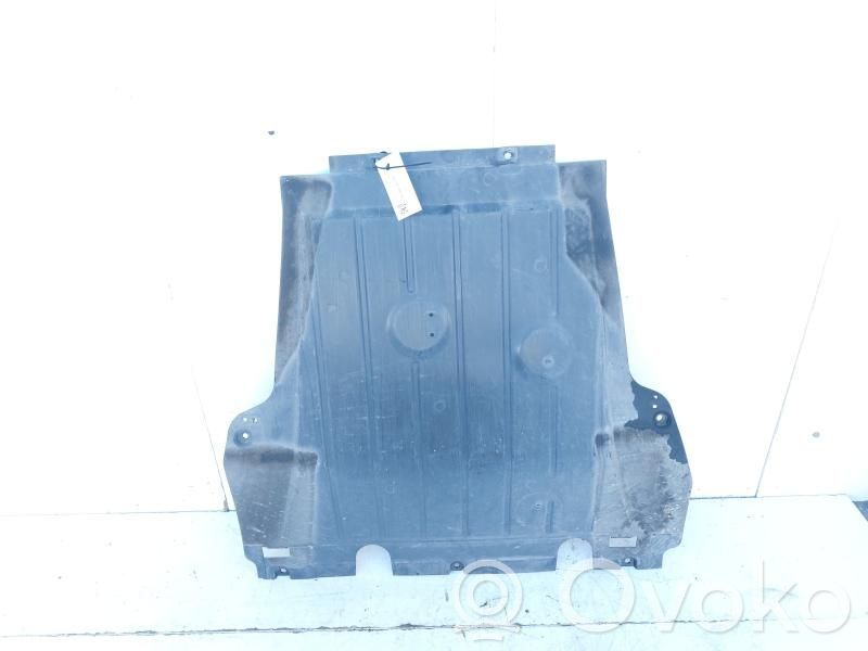 Renault Clio IV Engine splash shield/under tray 