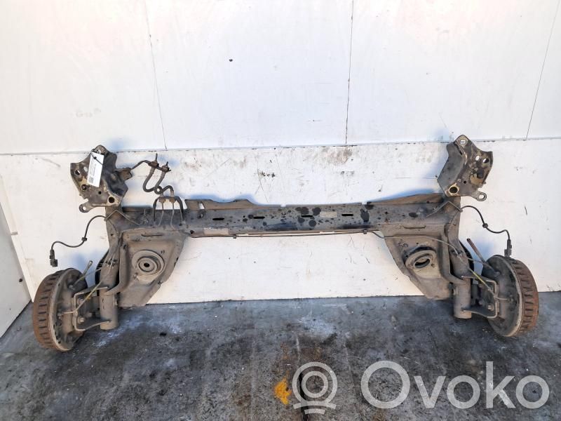 Renault Clio IV Eje trasero 