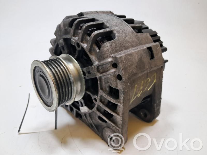 Renault Clio II Ģenerators 