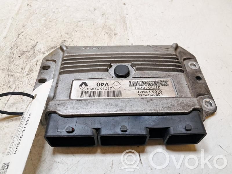 Renault Megane III Engine control unit/module 