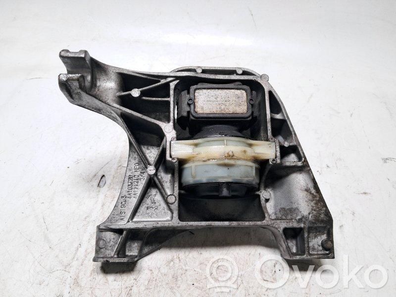 Engine mount bracket   9820296280,4A103720