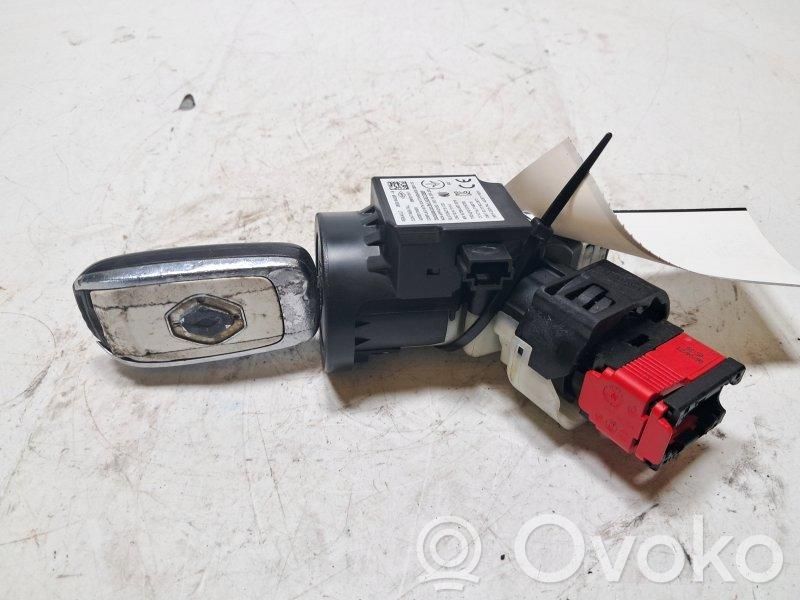 Renault Clio V Užvedimo spynelė 