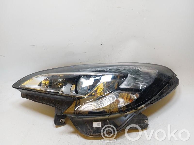 Opel Corsa E Headlight/headlamp 