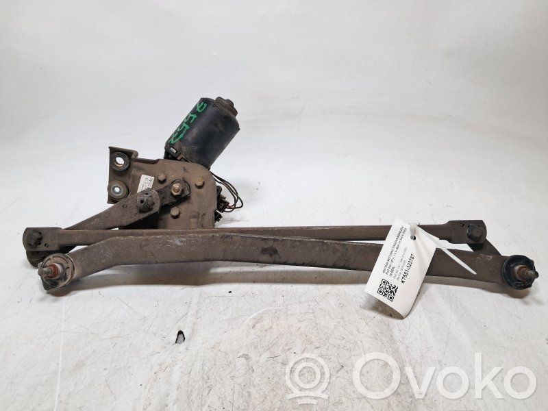 Mechanizm i silniczek wycieraczek szyby przedniej / czołowej   9949162,46815546