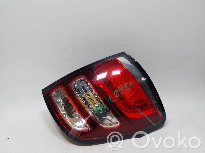 Citroen C3 Aizmugurējais lukturis virsbūvē 