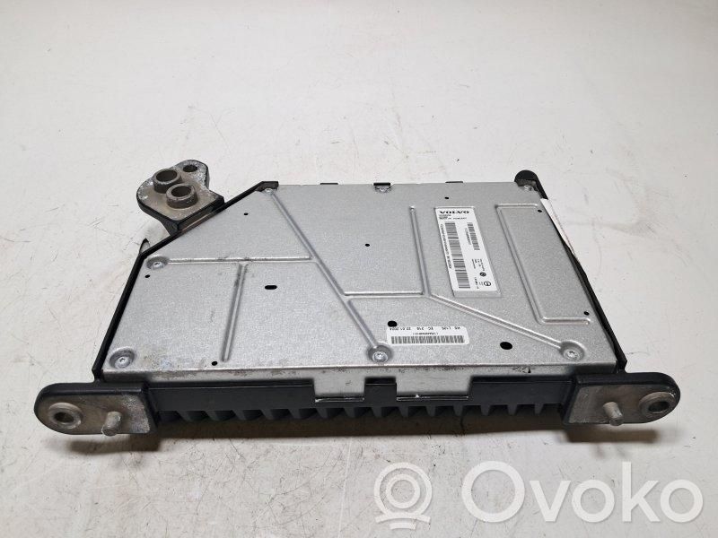 Volvo XC40 Unitate/modul de control motor 