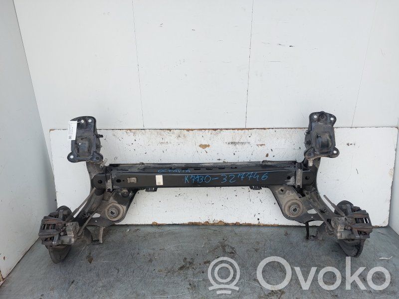 Skoda Octavia Mk4 Trave dell'asse posteriore