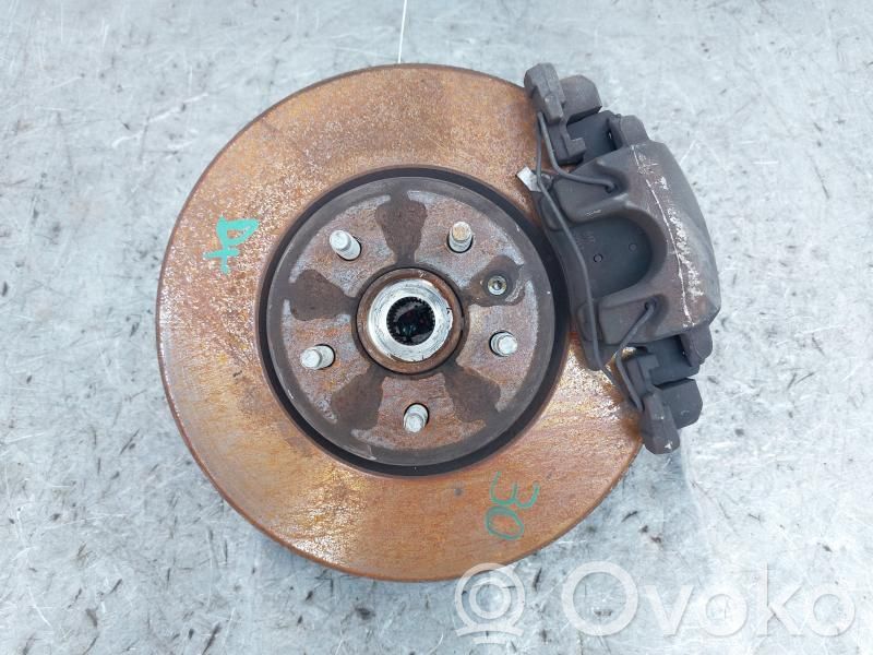 Cubo de rueda delantera   39030300,39030300