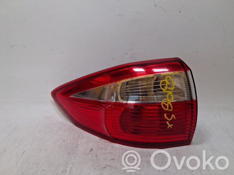 Ford C-MAX II Lampa tylna 
