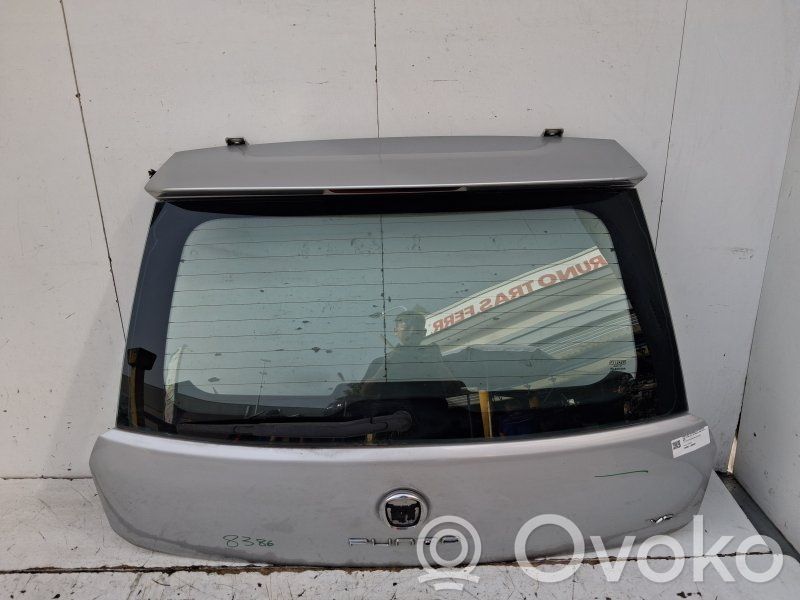 Fiat Punto Evo Tylna klapa bagażnika 
