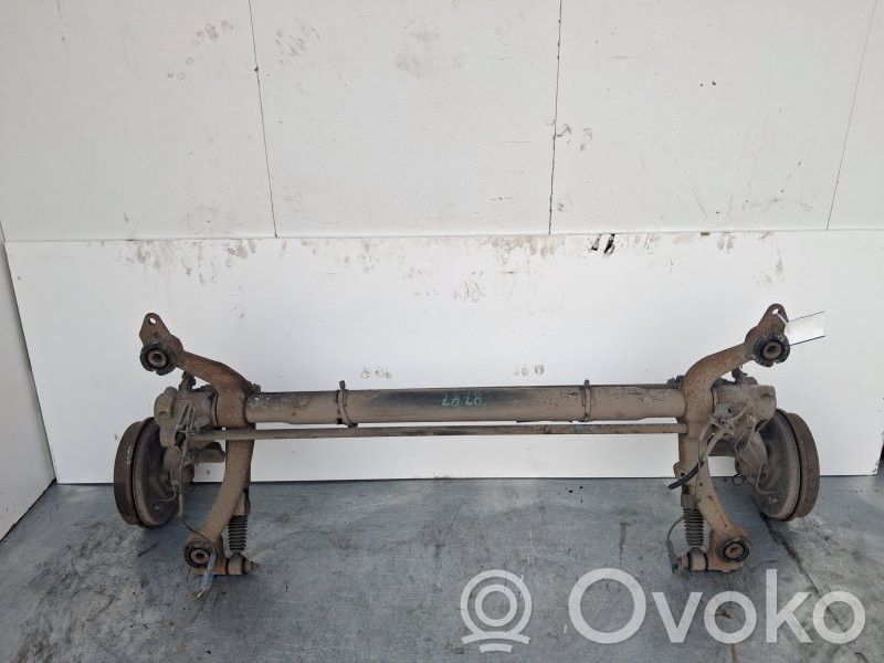Peugeot 206 Belka osi tylnej 