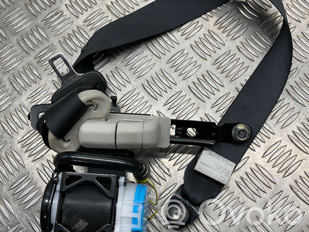 Mazda 6 Front seatbelt 
