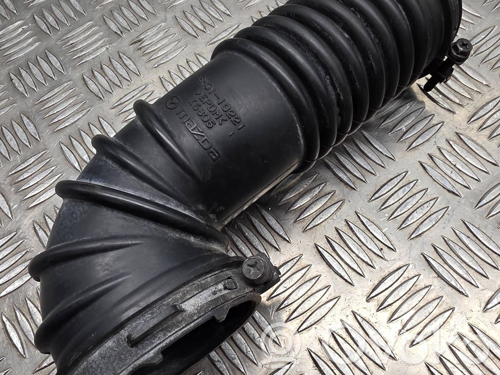 Mazda 6 Air intake duct part 