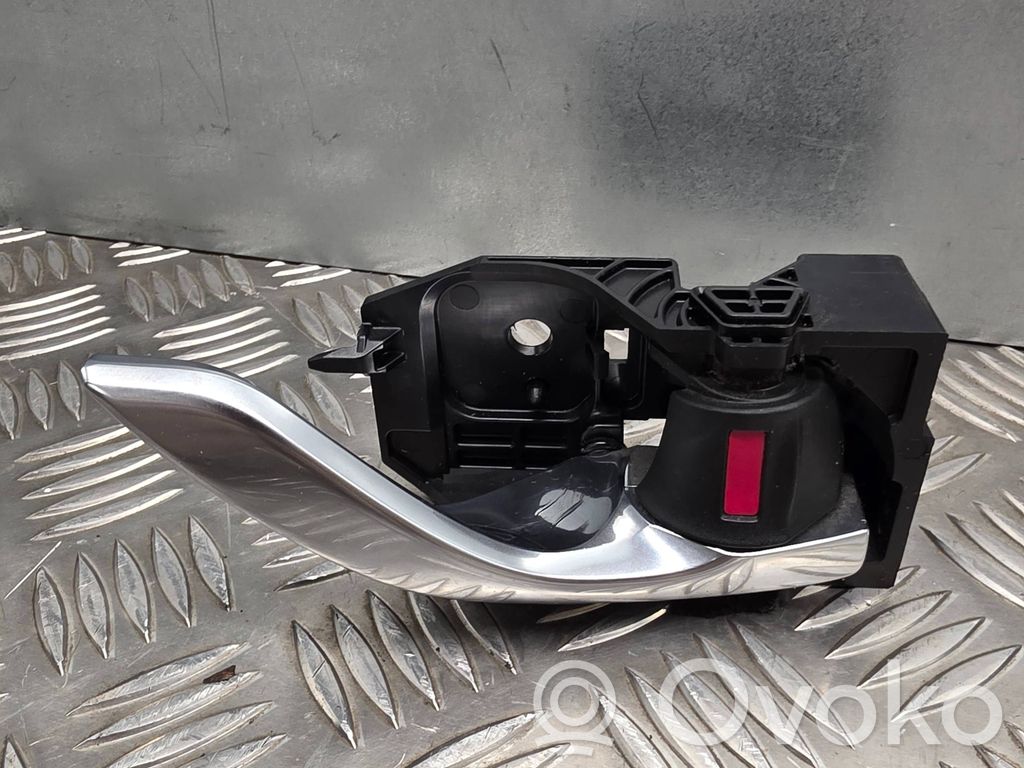 Mazda 6 Front door interior handle 