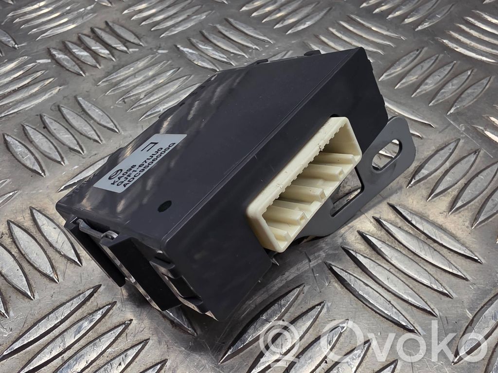 Parking PDC control unit/module   GJF167UU0,KA098,ADC9506000G