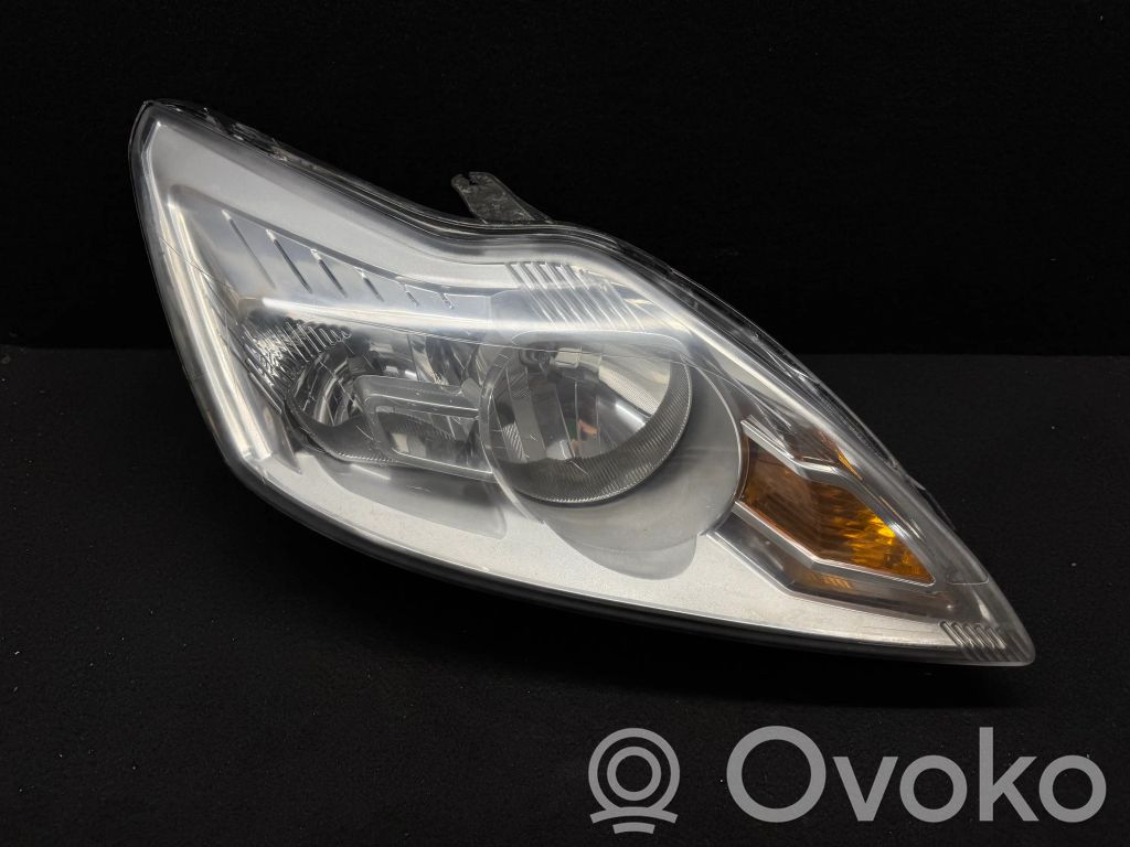 Ford Focus Etu-/Ajovalo 