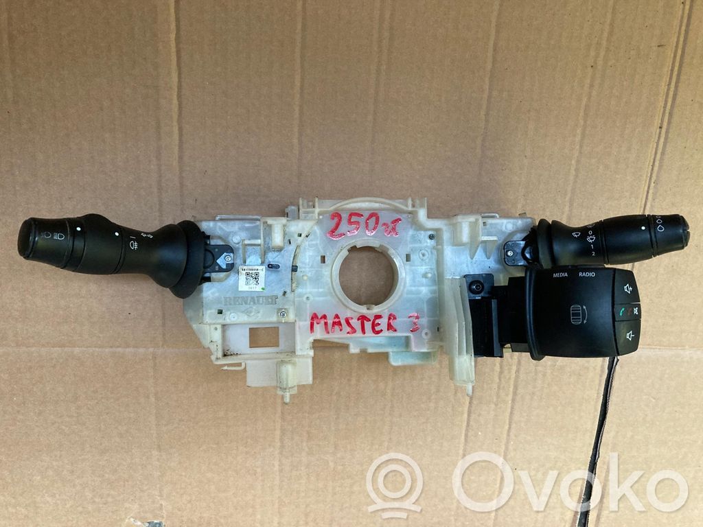 Schalter Nebelscheinwerfer   681720005R