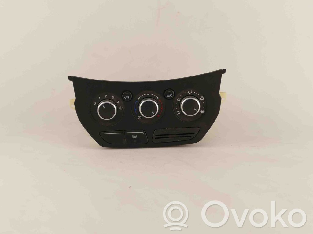 Ford Kuga II Interior fan control switch 