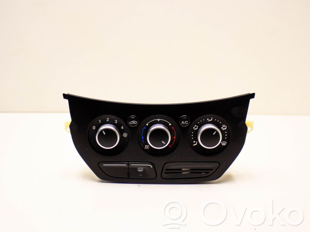 Ford Kuga II Interior fan control switch 