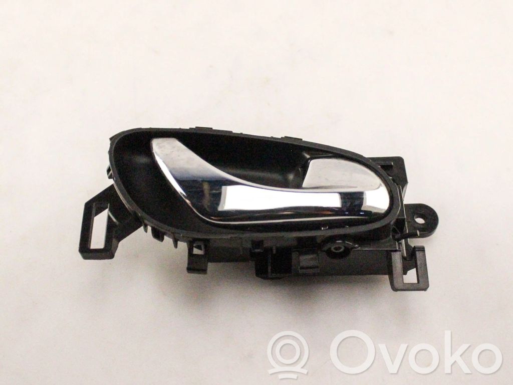 Nissan X-Trail T32 Rear door interior handle 