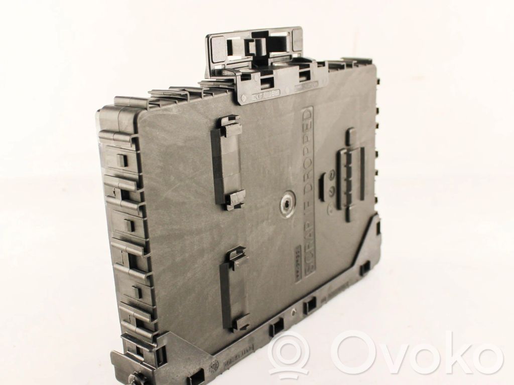 Ford Kuga III Fuse module 