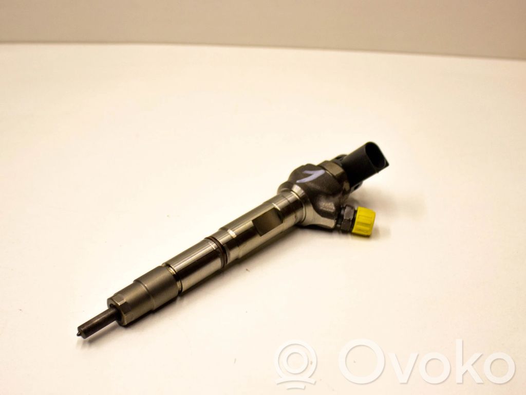 Inyector de combustible   04L130277AC