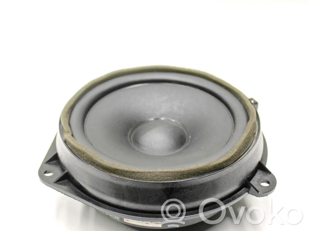 Jaguar XK - XKR Front door speaker 