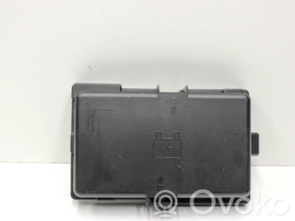 Fuse box cover   68308843AA