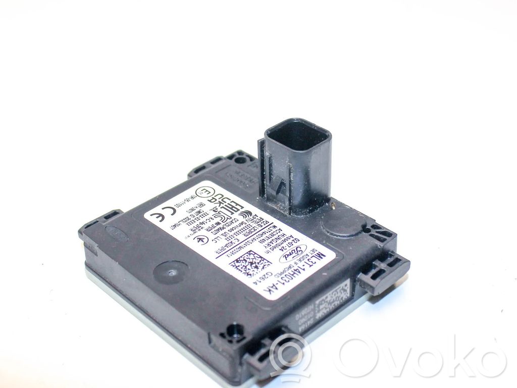 Ford Kuga III Blind spot module 
