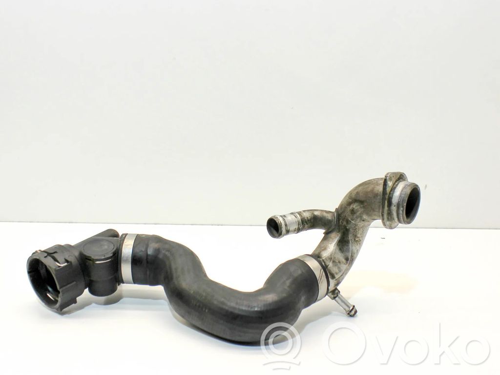 BMW 5 F10 F11 Engine coolant pipe/hose 