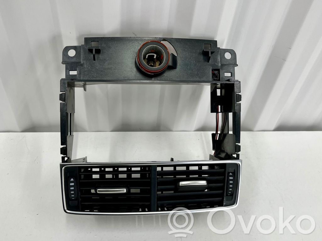Audi A8 S8 D3 4E Rejilla de ventilación trasera 