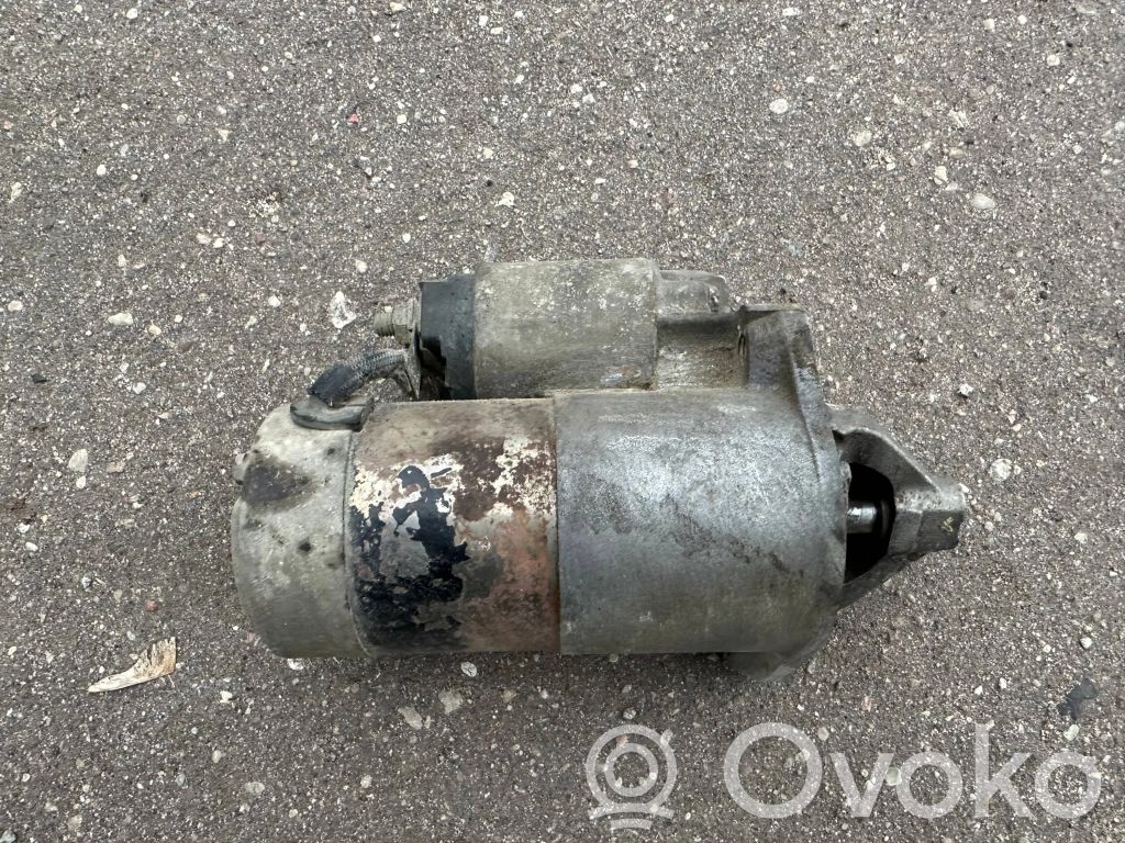 Motor de arranque   MD172864