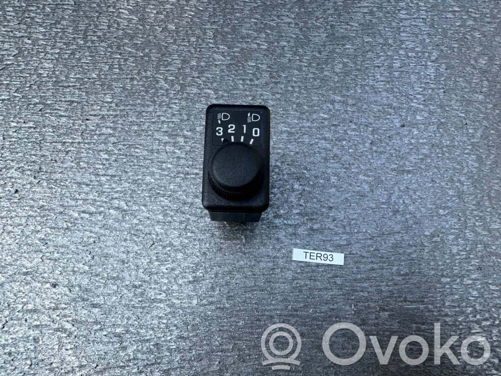 Nissan Terrano Interruptor de control de altura del faro delantero 