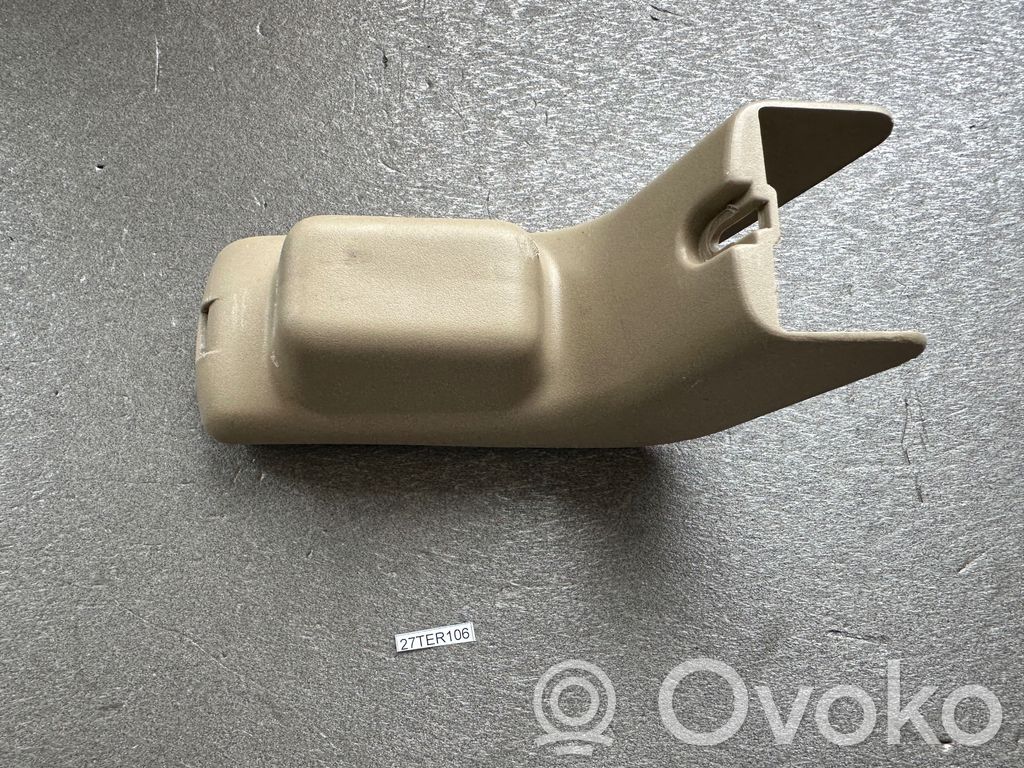 Nissan Terrano Alte piese de interior 