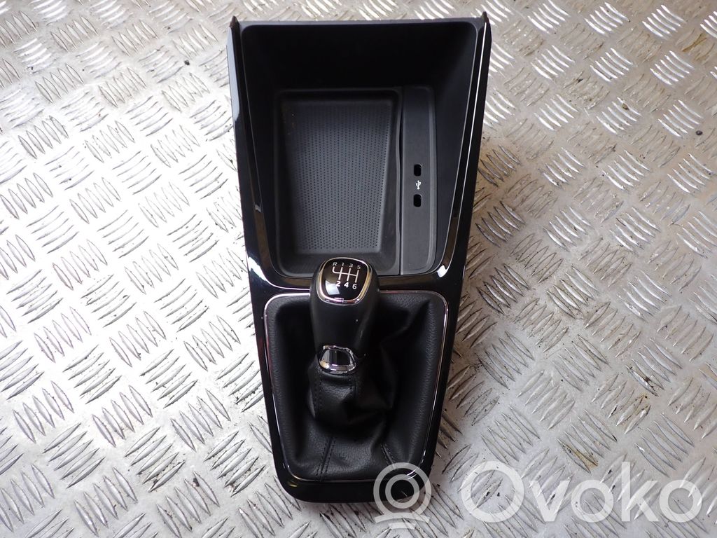 Skoda Octavia Mk4 Palanca/selector de cambios 