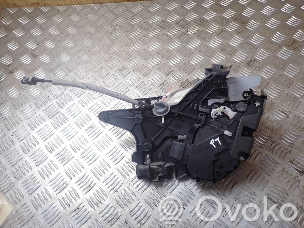Volvo V70 Takaoven lukko 