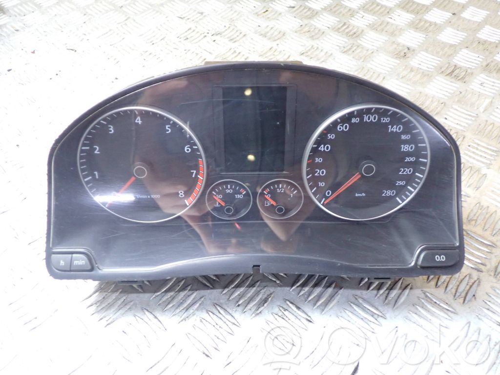 Volkswagen Scirocco Vitezometru (grup de instrumente) 