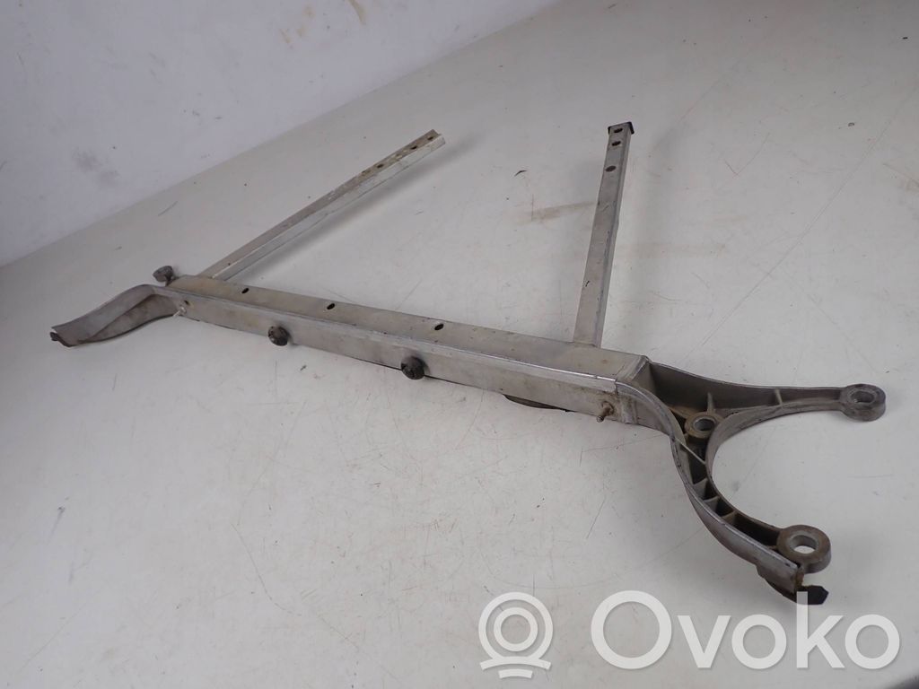 Radiator support slam panel bracket   4E1805466B
