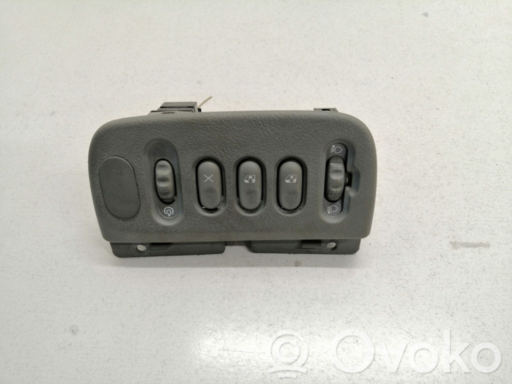 Renault Scenic I Electric window control switch 
