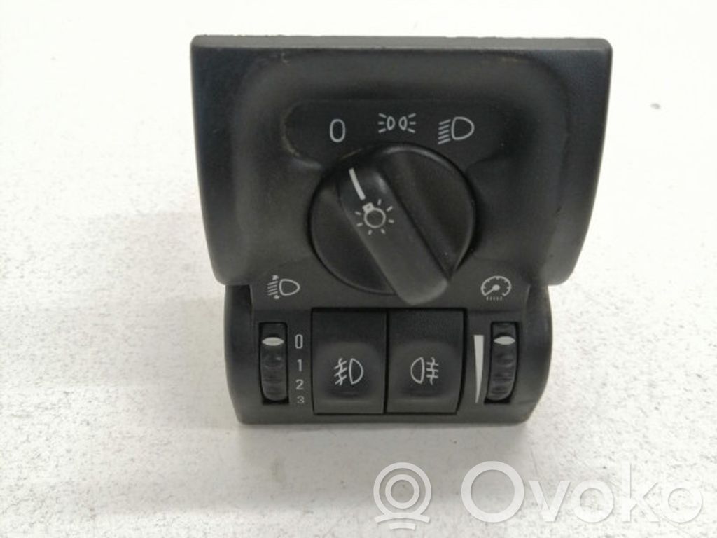 Opel Vectra B Light switch 